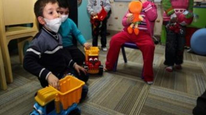 L&ouml;sev &Ccedil;ocuklarına B&uuml;y&uuml;kşehirden Duygulu Ziyaret