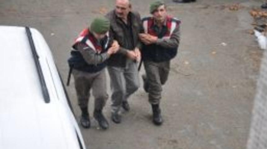 İ&ccedil;ki Y&uuml;z&uuml;nden Arkadaşını &Ouml;ld&uuml;rd&uuml;, 15 Yıl Hapis Yedi