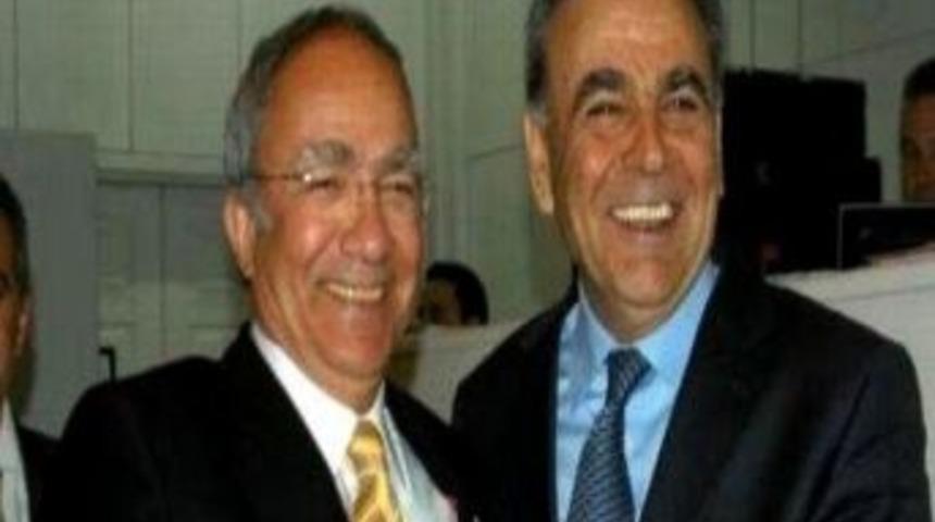 İzmir B&uuml;y&uuml;kşehir Meclisi Aklandı