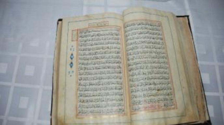 Denizli&rsquo;de El Yazması 250 Yıllık Kuran-ı Kerim Ele Ge&ccedil;irildi