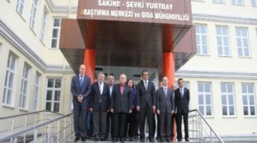 Be&uuml; &Ccedil;aycuma Meslek Y&uuml;ksek Okuluna Yaptırılan Fak&uuml;lte Binası Tanıtıldı