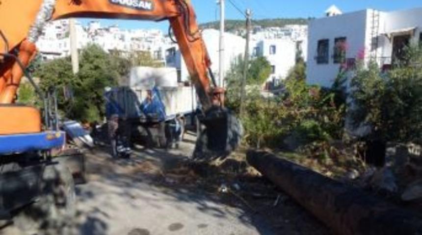 Bodrum&rsquo;da Dereler Islah Ediliyor