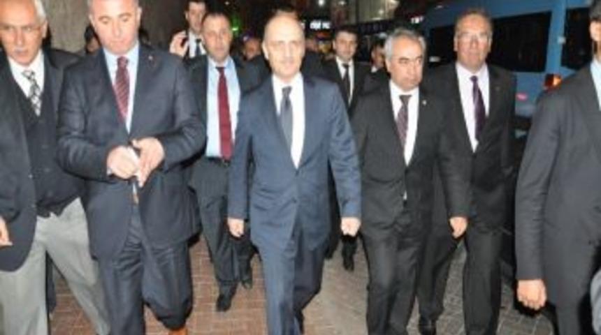 Bakan Bayraktar, Ak Parti Sinop İl Başkanlığı&rsquo;nı Ziyaret Etti