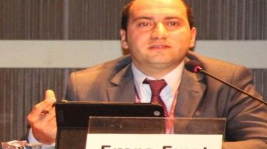 (&ouml;zel) Karikat&uuml;r Diyalogları Mahrem Yeri Olan Yataklarda Ge&ccedil;iyor