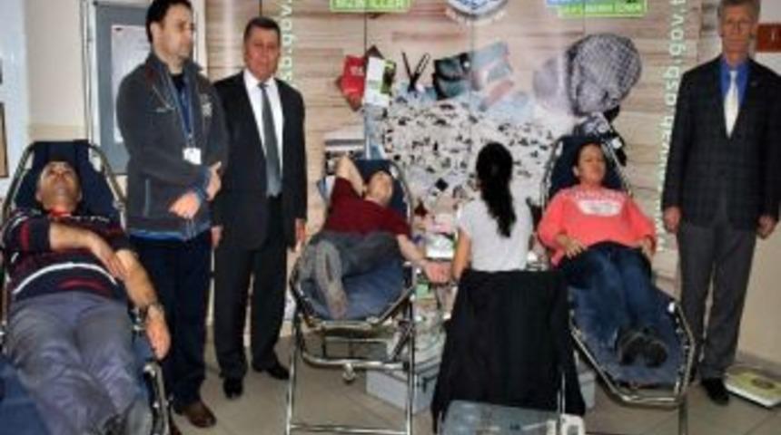 Aydınlı Gen&ccedil;lerden Kan Bağışına Anlamlı Destek