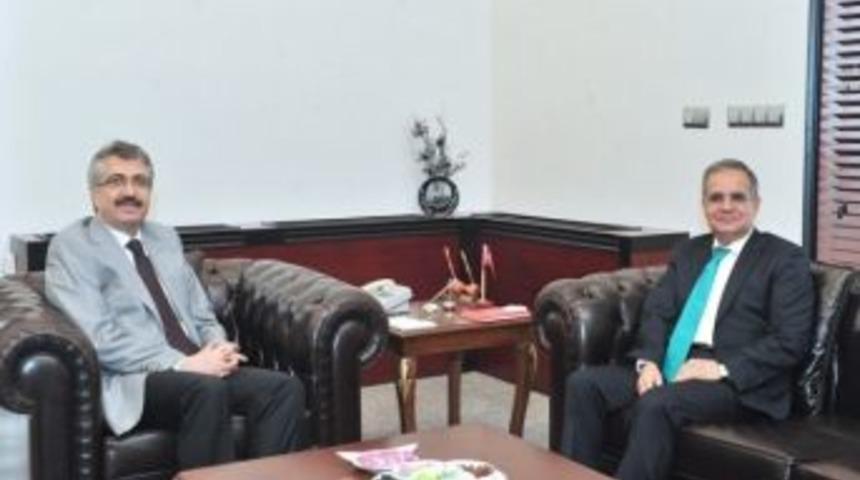 Vali Tapsız, Osmaniye Valisi Oduncu&rsquo;yu Ziyaret Etti