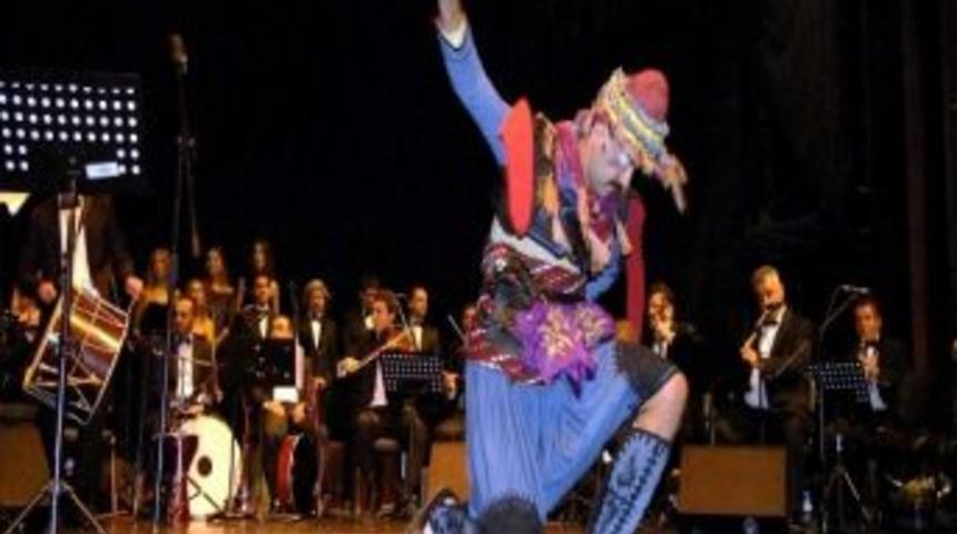 Cumhuriyetin 90. Yaşında T&uuml;rk D&uuml;nyası Aydın&rsquo;da Buluştu