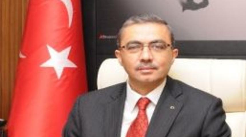 Rekt&ouml;r Prof. Dr. İsmail G&uuml;ven&ccedil;&rsquo;in 10 Kasım Mesajı