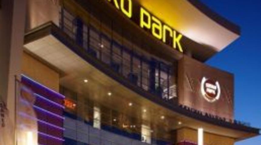 Uğur Y&uuml;cel Ve Beren Saat Yarın Sanko Park&rsquo;ta