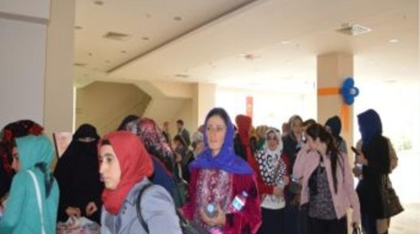 Meme Kanseri Bilin&ccedil;lendirme Konferansı Yapıldı