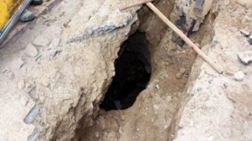 Alaşehir'de Tarihi Kanalizasyon Halkın İlgisini &Ccedil;ekti