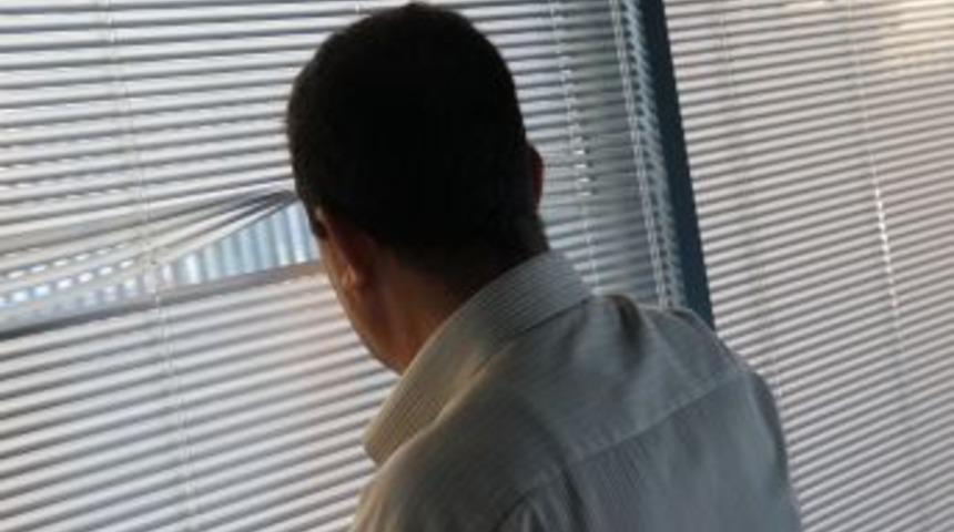Haklarını Bilmeyen &Ccedil;alışanlar Mobbinge Katlanıyor