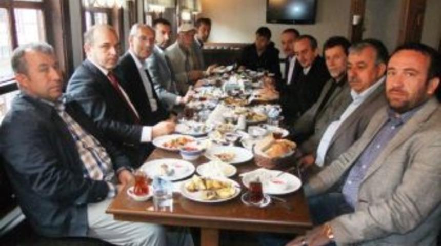 Taraklı Belediye Başkanı &Ouml;zkaraman Belediye Olarak Yatırımcının Yanında Olduklarını S&ouml;yledi