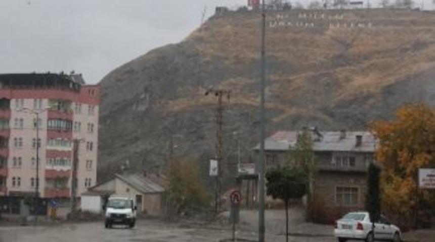 Hakkari&rsquo;de Y&uuml;ksek Kesimlere Kar Yağdı
