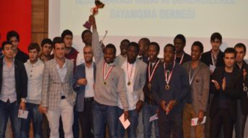 Medeniyetler Sporda Buluşuyor Projesi Ile 144 Yabancı &Ouml;ğrenci Bir Araya Geldi