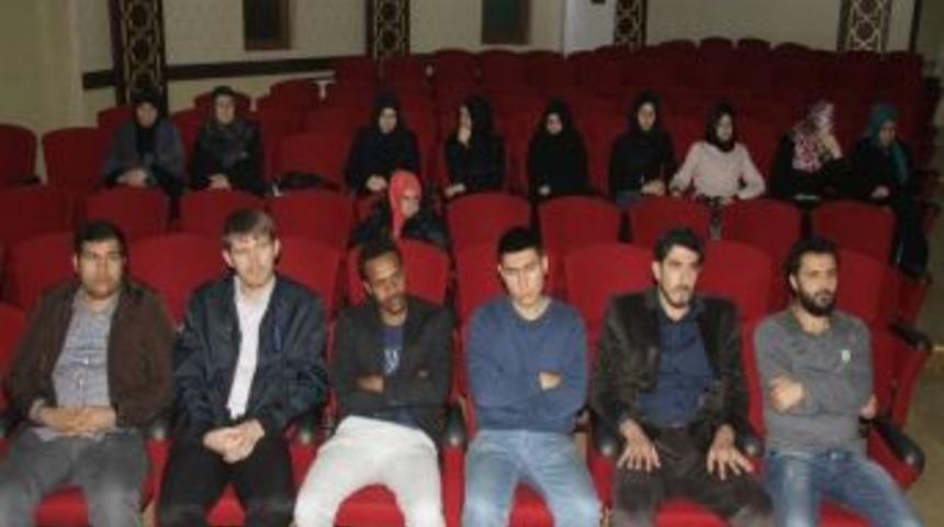 T&uuml;rkiye Afrikalı &Uuml;niversite &Ouml;ğrencilerinin G&ouml;zdesi