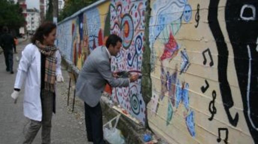 &Uuml;nye&rsquo;de Sanat Sokağı A&ccedil;ıldı