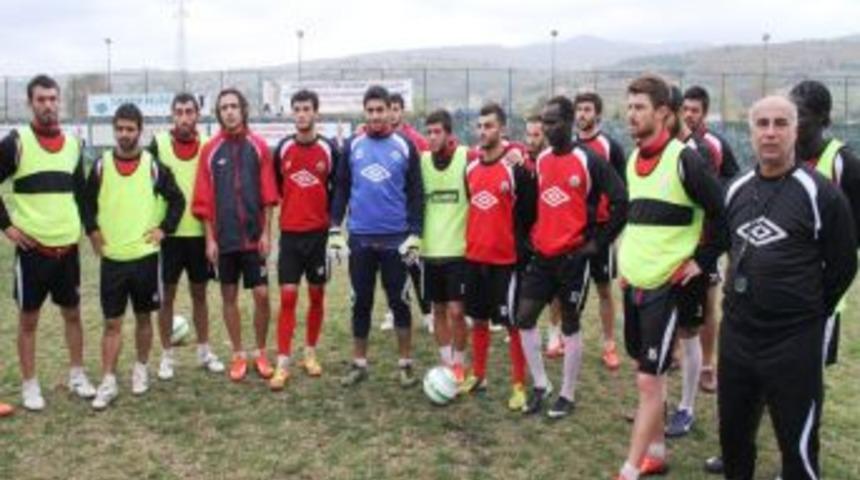 İlkadımlı Sporculara Y&ouml;netimden Tatlı Dopingi