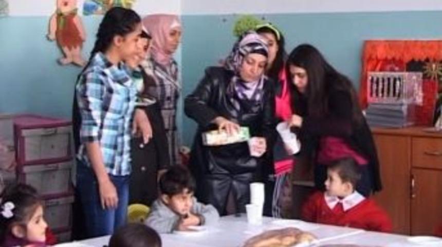 Aile Destek Merkezi&rsquo;nden &Ouml;ğrencilere Destek