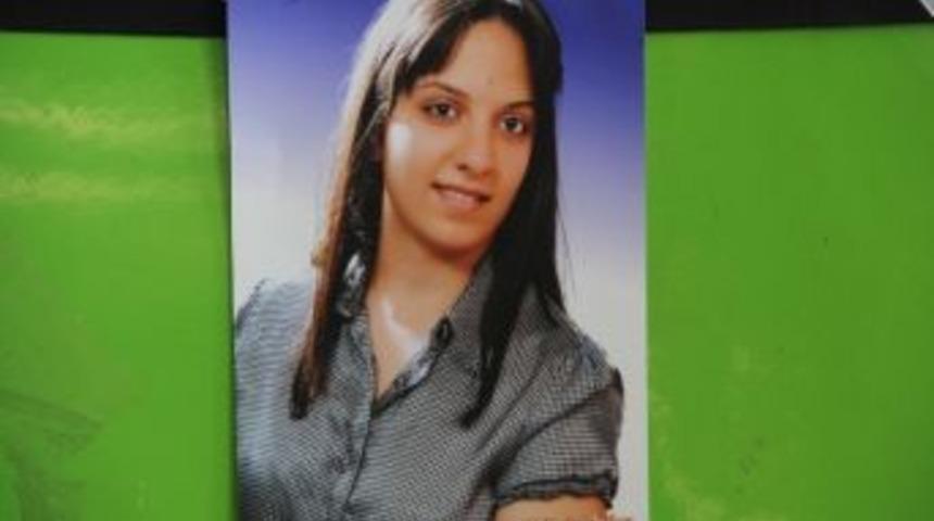 İntihar Eden Başak, Toprağa Verildi