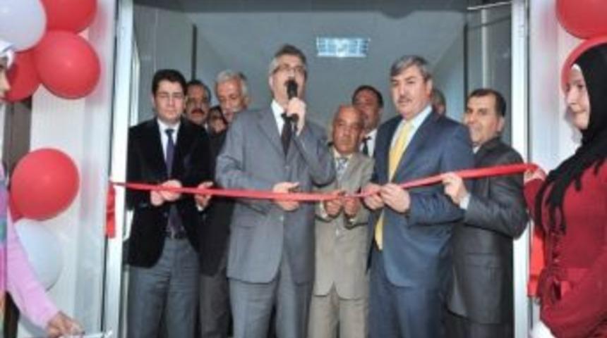 &Ccedil;adırkentte Suriyeli &Ouml;ğrencilere Okul