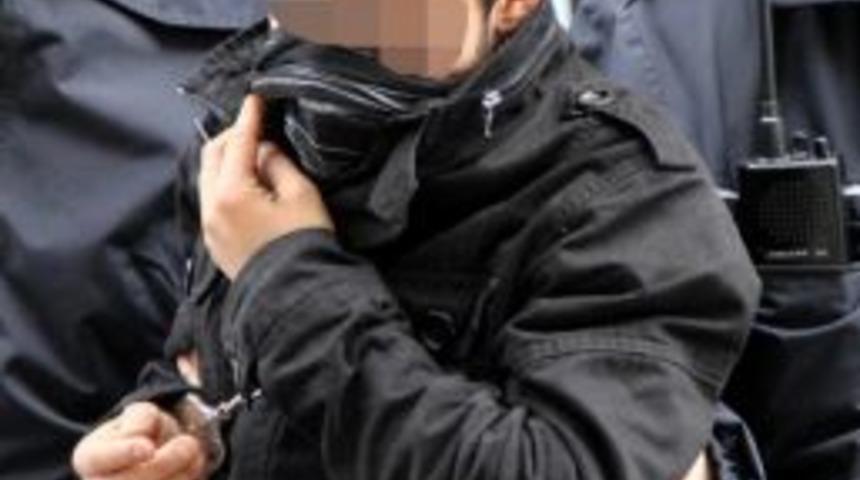 Bekar Evinde Tecav&uuml;ze Tutuklama