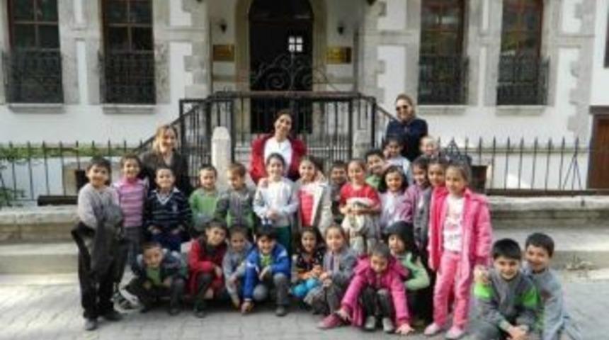 &Ouml;ğrencilerden Ormancılık K&uuml;lt&uuml;r Evi'ne Ziyaret