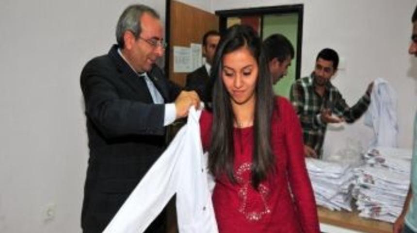 Yy&uuml;&rsquo;de &Ouml;nl&uuml;k Giydirme T&ouml;renleri