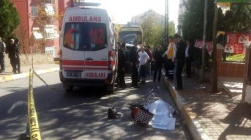 Kaza Kurbanı Annelerine Son Kez Dokundular