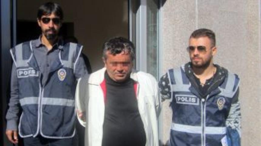 Hastane Dolandırıcısı Yakalandı