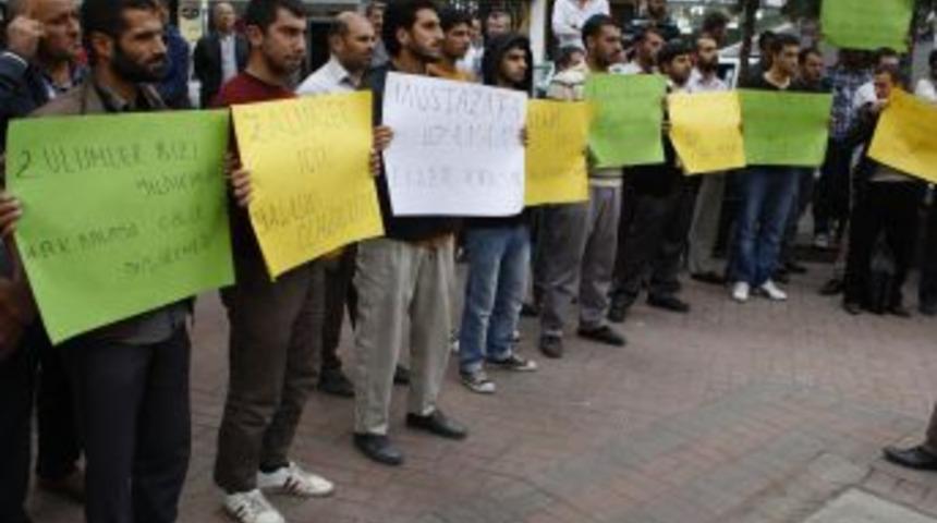 Demir: PKK Ve BDP K&uuml;rtleri Benliğinden Uzaklaştırıyor