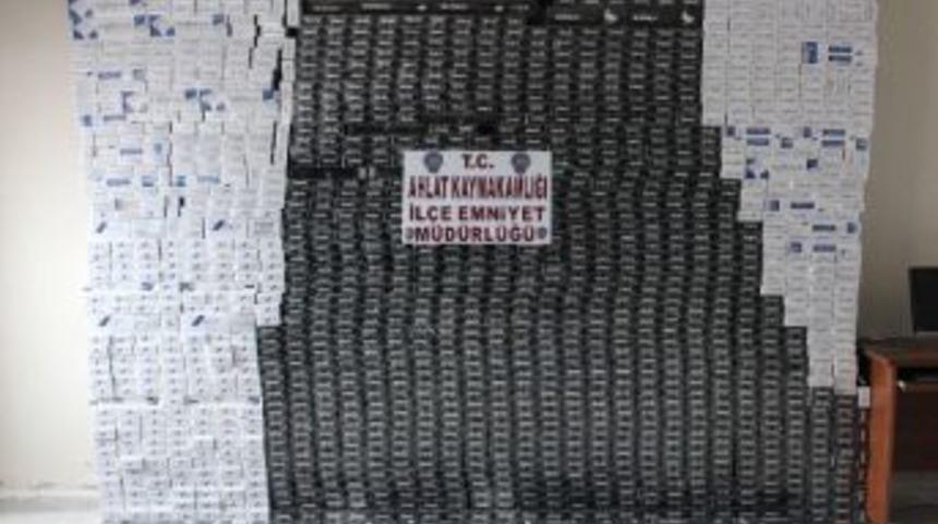 Ahlat&rsquo;ta 17 Bin 220 Paket Ka&ccedil;ak Sigara Ele Ge&ccedil;irildi