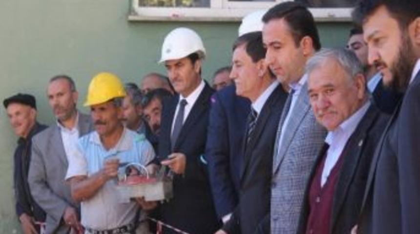 Kirazlı &Ouml;zlediği Meydanına Kavuşuyor