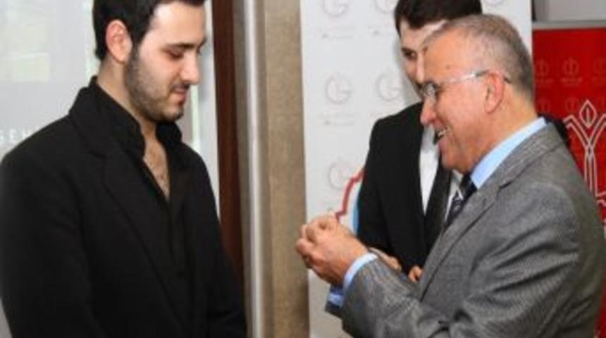 G&uuml;zelbey; Gelişen Gaziantep&rsquo;i Gen&ccedil; İşadamlarına Anlattı