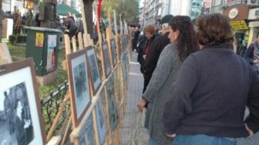 Ecevit, &Ouml;l&uuml;m&uuml;n&uuml;n 7. Yılında Anıldı