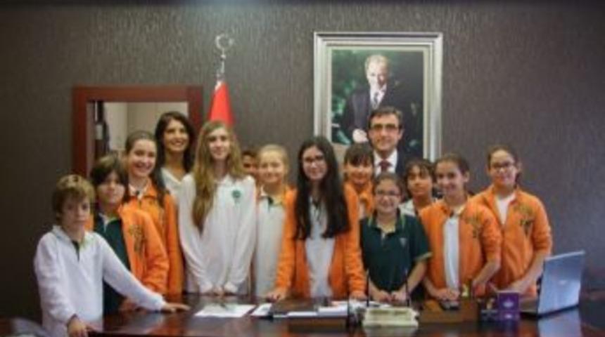 Doğa Denedi, Karşıyaka Zilsiz Eğitime Ge&ccedil;iyor