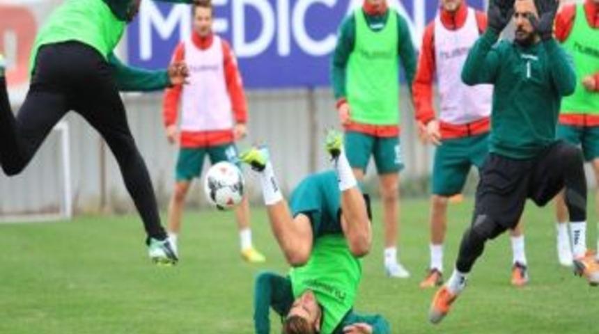 Torku Konyaspor Taktik &Ccedil;alıştı