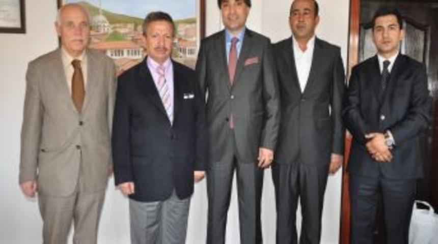 YOSİAD&rsquo;dan Başkan Başer&rsquo;e Ziyaret