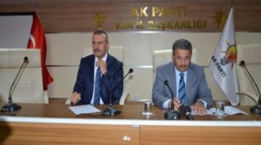 Van&rsquo;da Ak Partili Aday Adaylarının Tanıtım Toplantısı