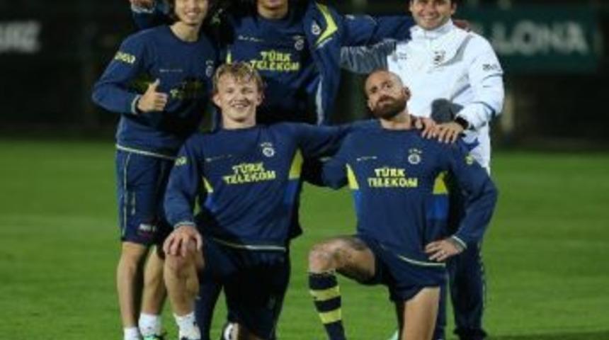 Fenerbah&ccedil;e&rsquo;de Galatasaray Ma&ccedil;ı Hazırlıkları S&uuml;r&uuml;yor