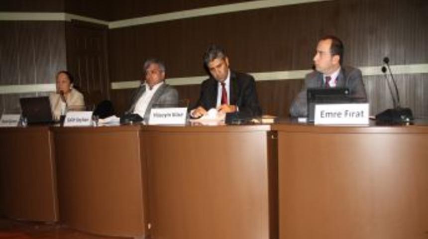 Yard. Do&ccedil;. Dr. Salih Seyhan: 10 Reklamdan 7&rsquo;si Cinsellik I&ccedil;eriyor