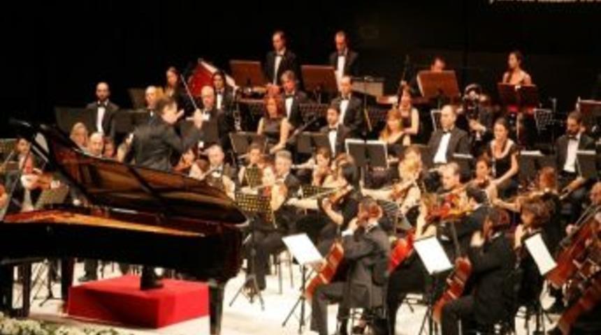 Fazıl Say Ayakta Alkışlandı