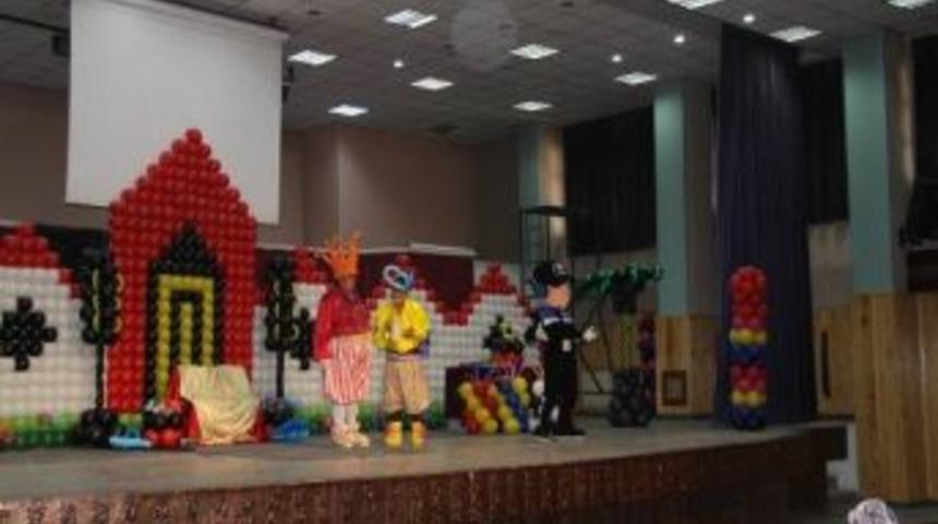 Kanka Polisler &Ccedil;ocukları Tiyatro İle Buluşturdu