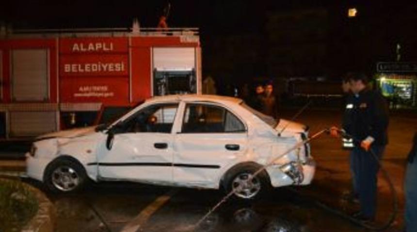 Kavşakta kaza;1 kişi yaralı