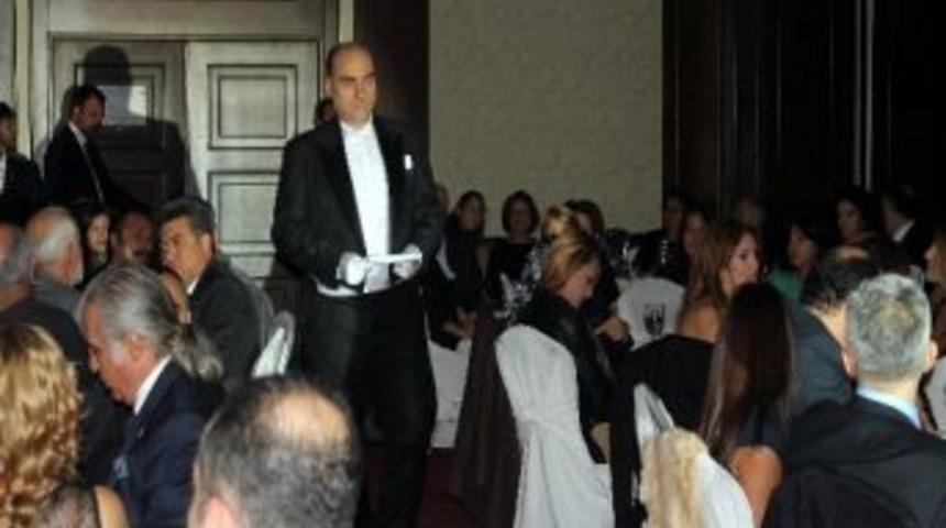 Mersin&rsquo;de Atat&uuml;rk&rsquo;&uuml; Anma Ve Anlama T&ouml;reni