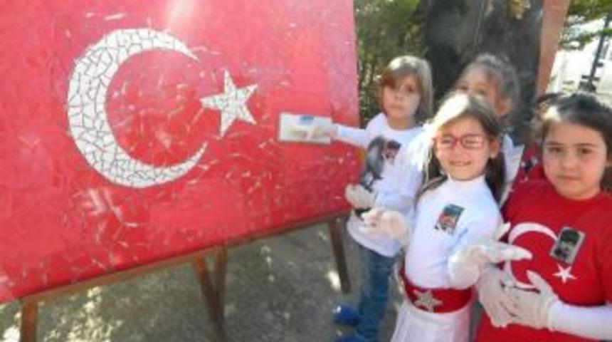 İzelman &Ouml;ğrencileri Atat&uuml;rk&rsquo;&uuml; &Ouml;zlemle Andı
