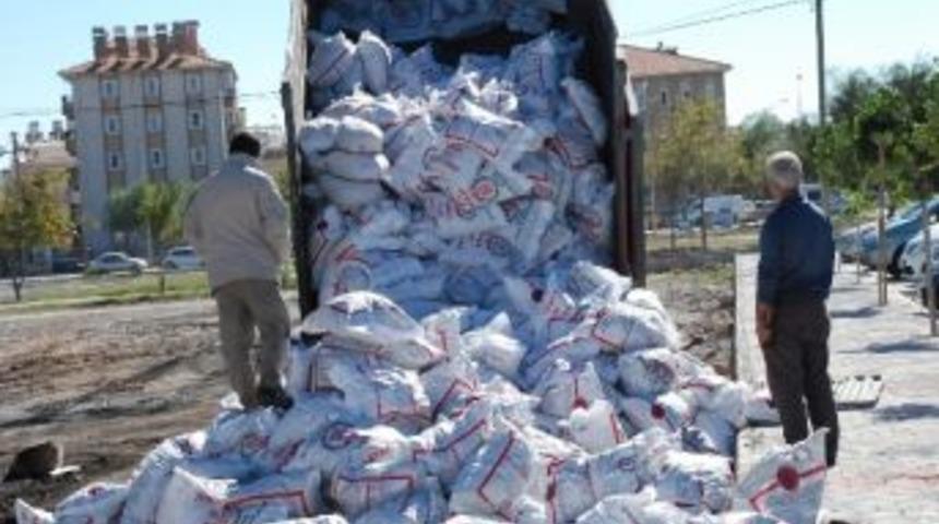 Didim&rsquo;de Sydv K&ouml;m&uuml;r Yardımları S&uuml;r&uuml;yor