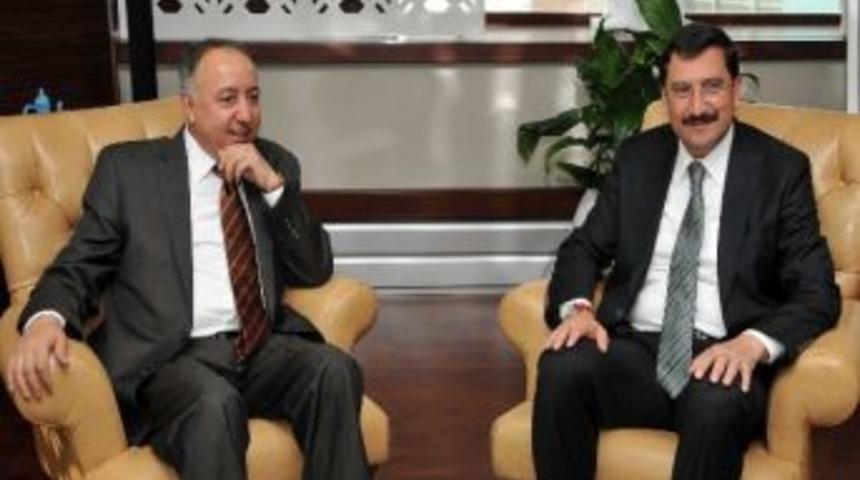 Afganistan B&uuml;y&uuml;kel&ccedil;isi Başkan Ak&rsquo;ı Ziyaret Etti