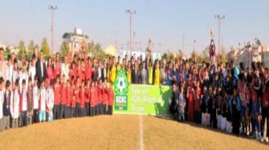 Gen&ccedil; Kramponlar Turnuvası Başlıyor