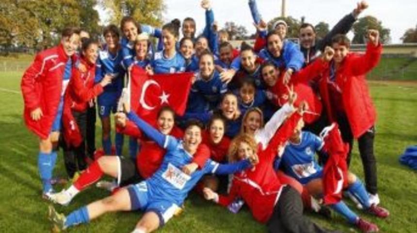 Uefa Kadınlar Şampiyonlar Ligi